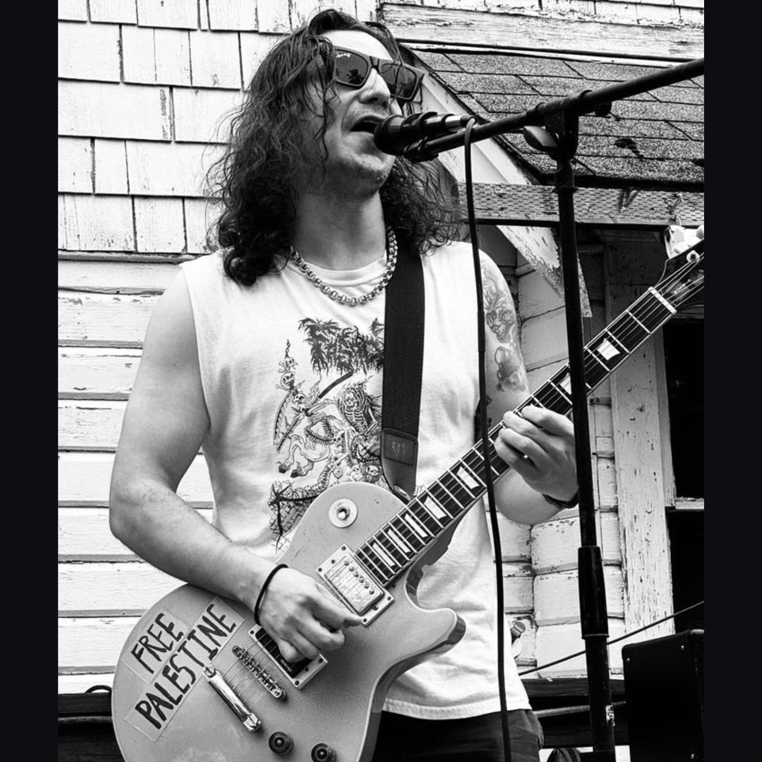 The Migraine Aura live photo